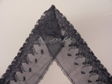 donkergrijs licht elastisch strokenkant 15 cm gespiegeld